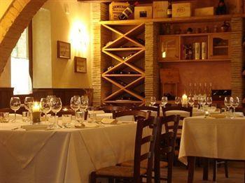 Entropia Ristorante Country House Todi Luaran gambar