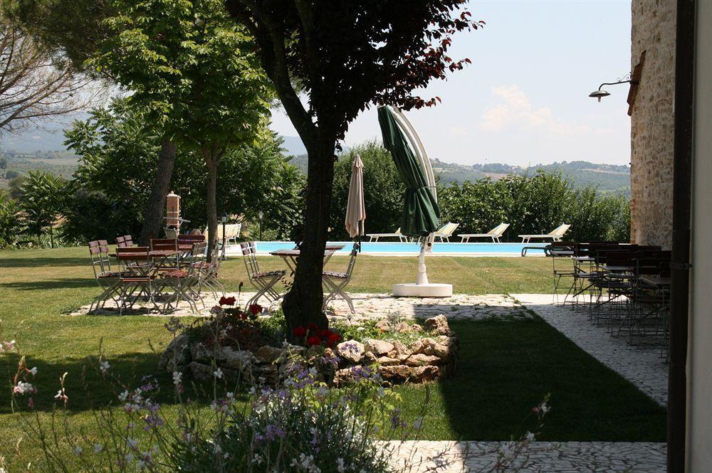 Entropia Ristorante Country House Todi Luaran gambar